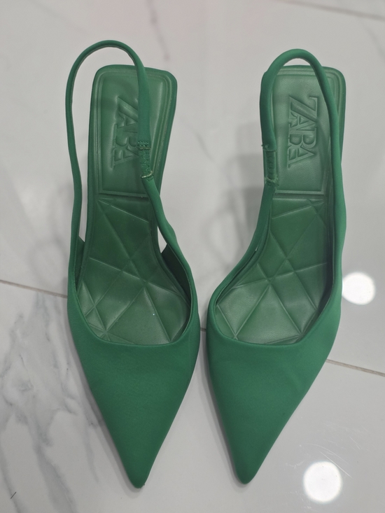 Zara Shoes - Zara Emerald Green Pointed Slingback Mules